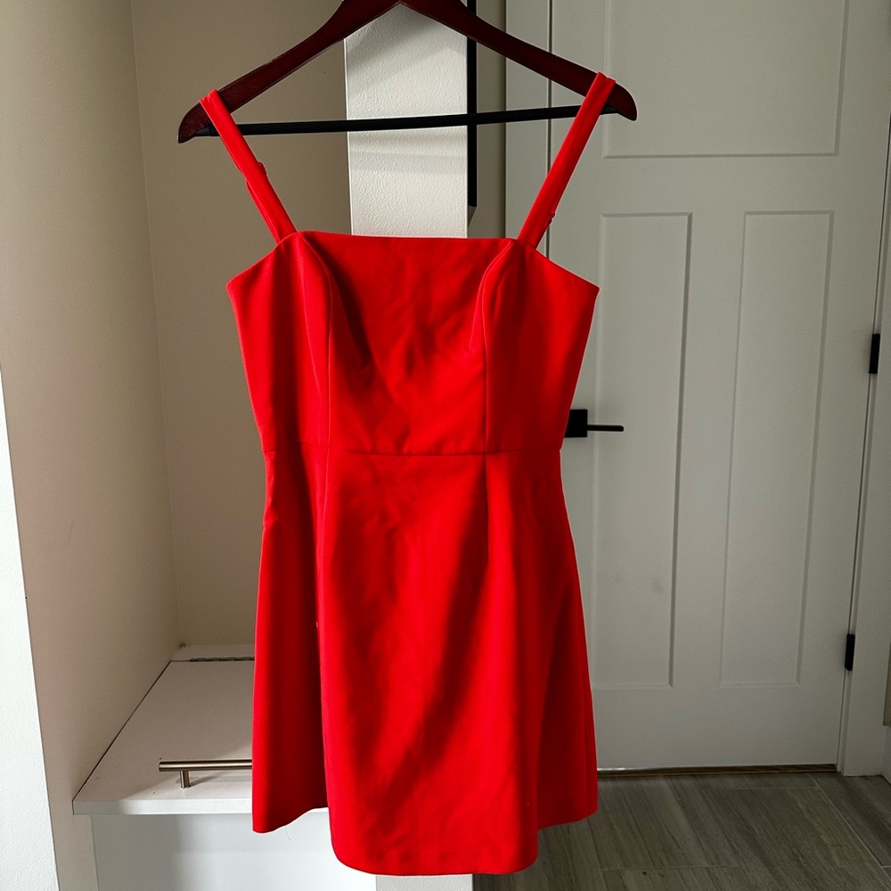 French Connection Whisper Straight Neck Dress NWT size 6